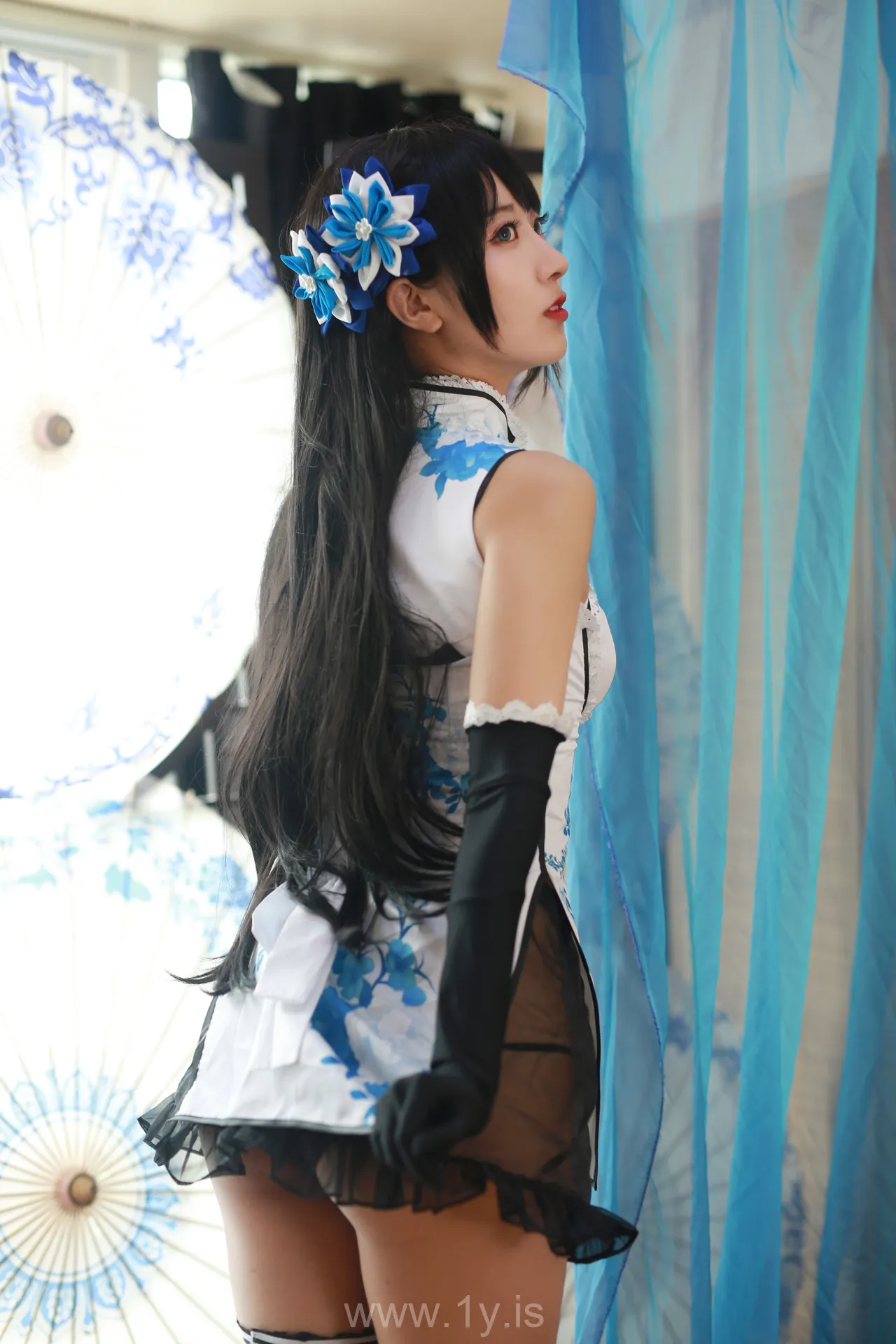 Coser@黑川 NO.020 Slender & Trendy Asian Homebody Girl 瓶儿